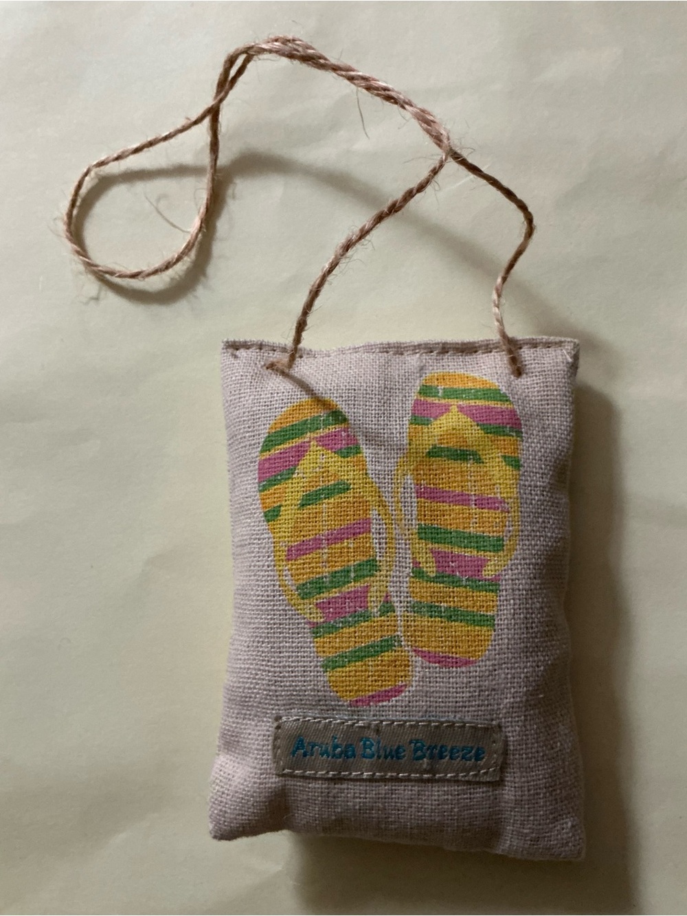 Used Faded Scent Flip-Flop Sand Bag Hanger Aruba Blue Breeze